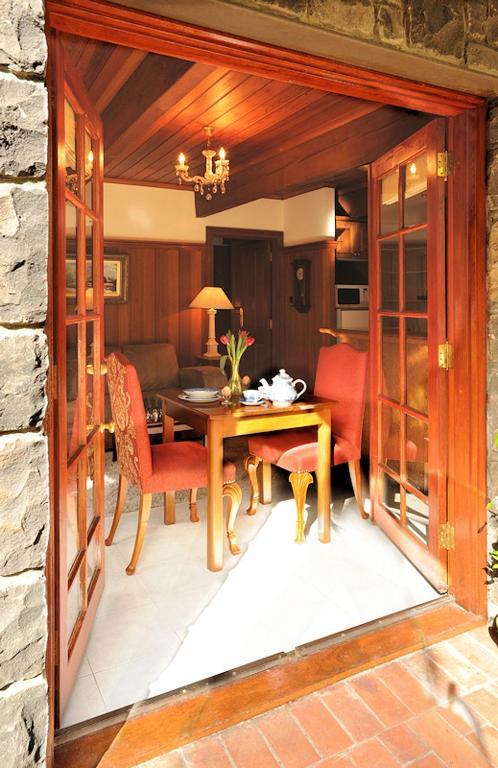 Bed & Breakfast Mary Cards Coach House 4*