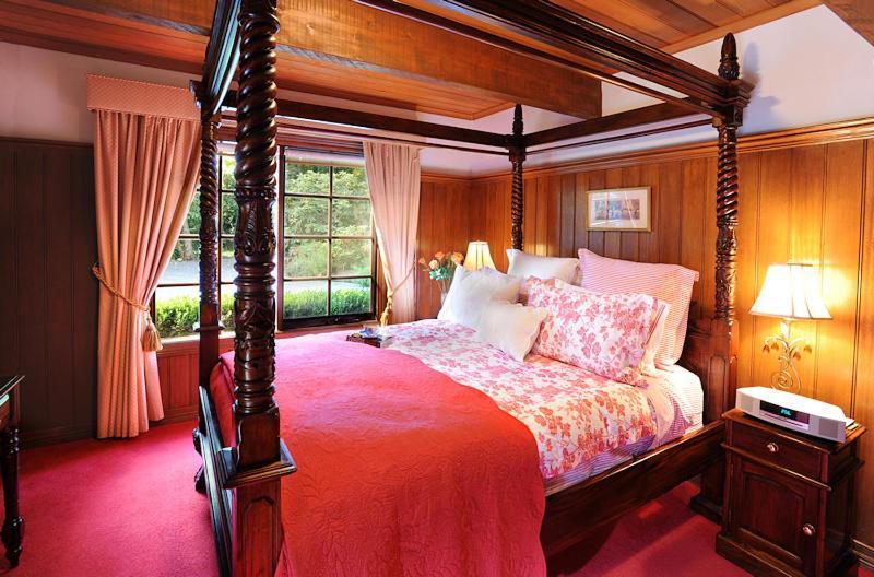 Mary Cards Coach House Bed & Breakfast